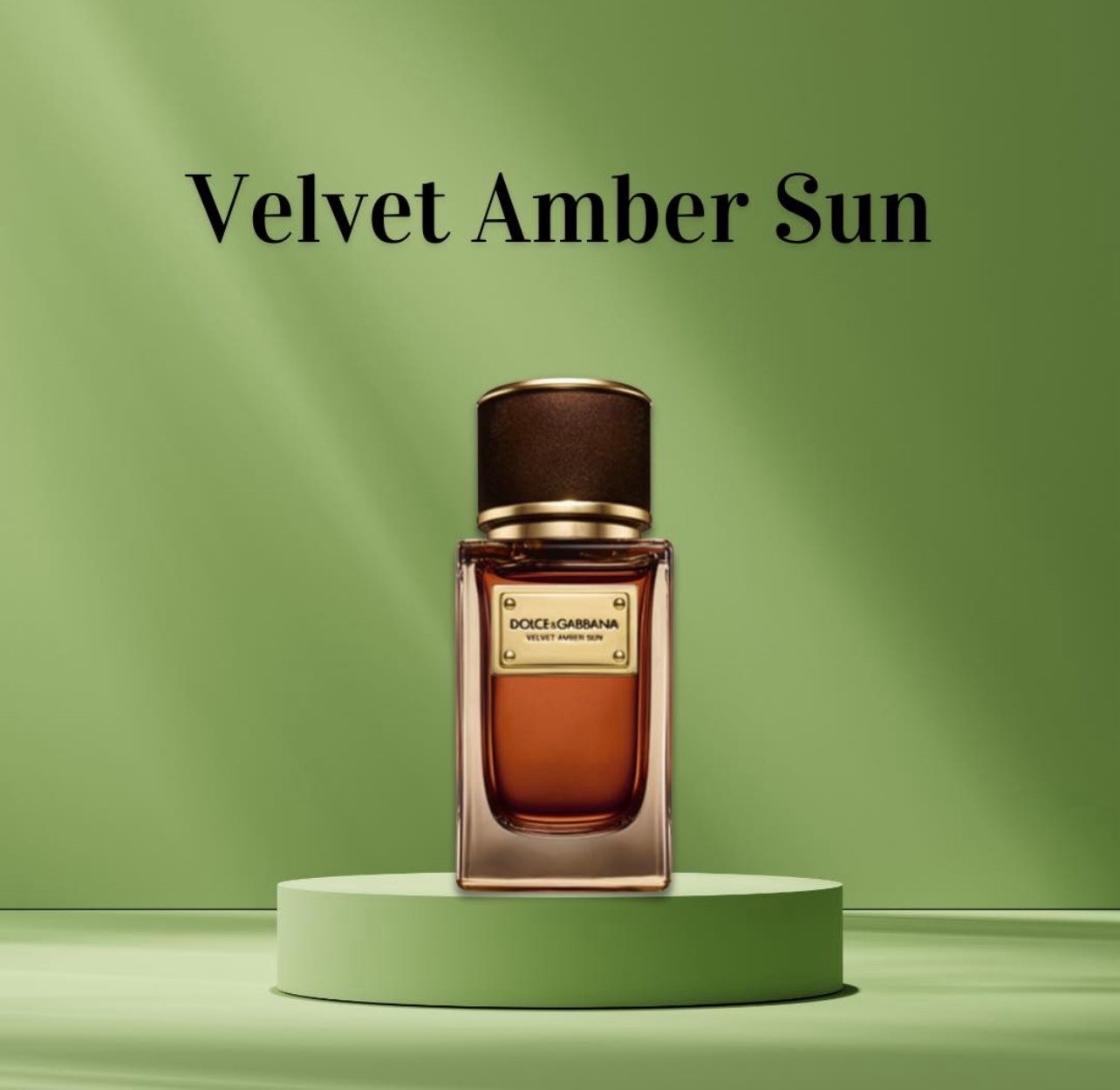 Velvet Blue Musk,Amber Sun,Exotic Leather,Amber Skin,Black Patchouli 1 perfume bottle from Simi Secret, Lagos
